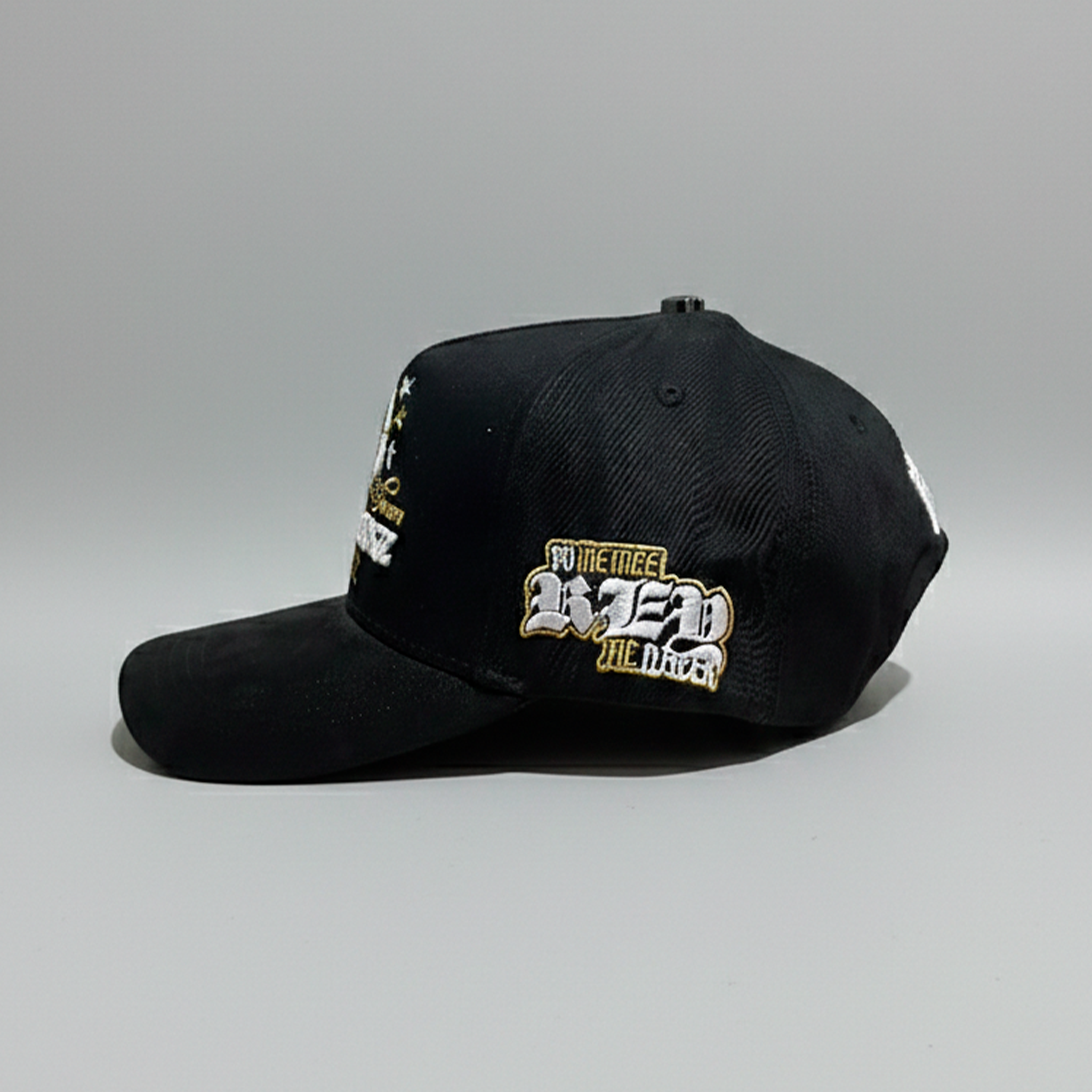 GORRA BAEZ x MIKE TOWERS "LIKE MIKE"