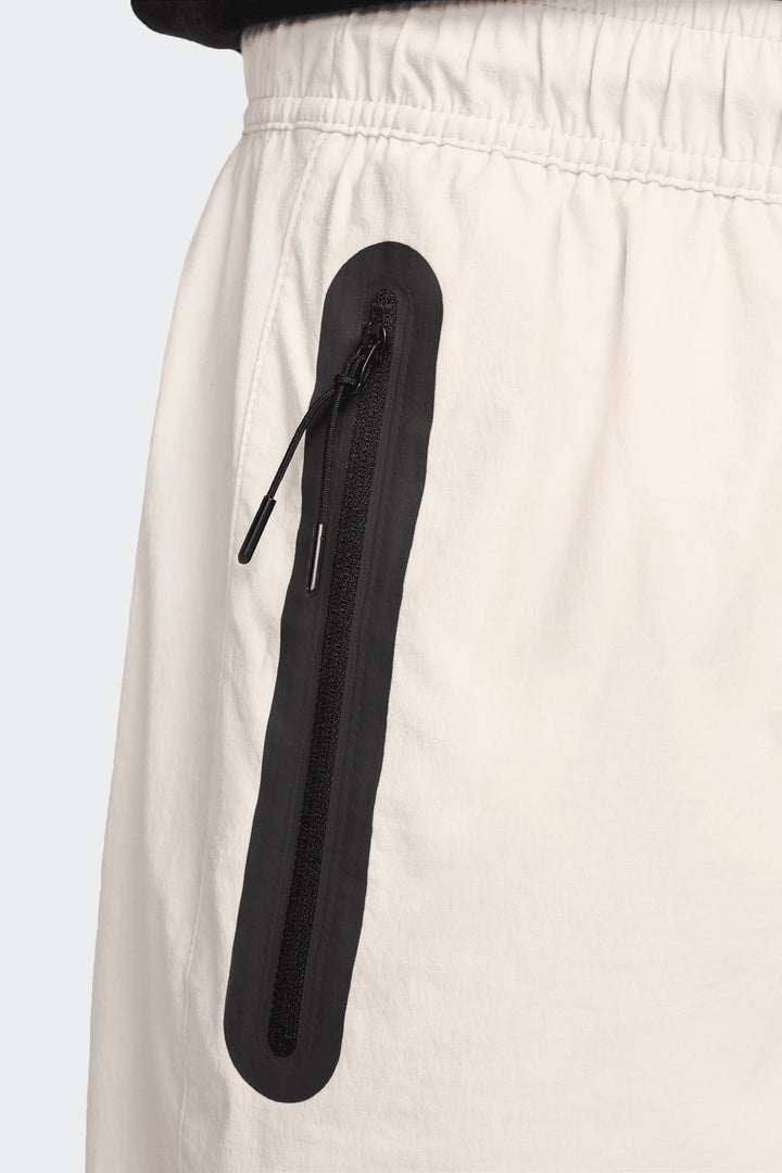 NIKE TECH WOVEN PANTS