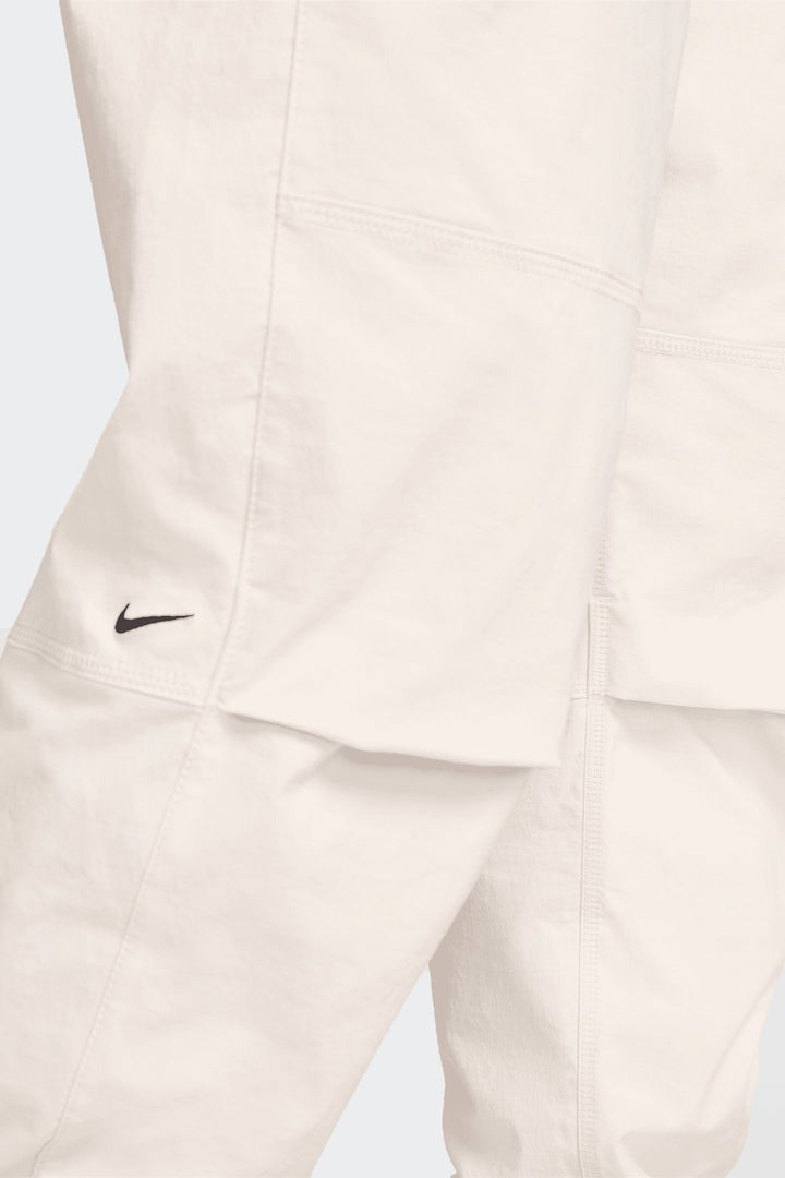 NIKE TECH WOVEN PANTS